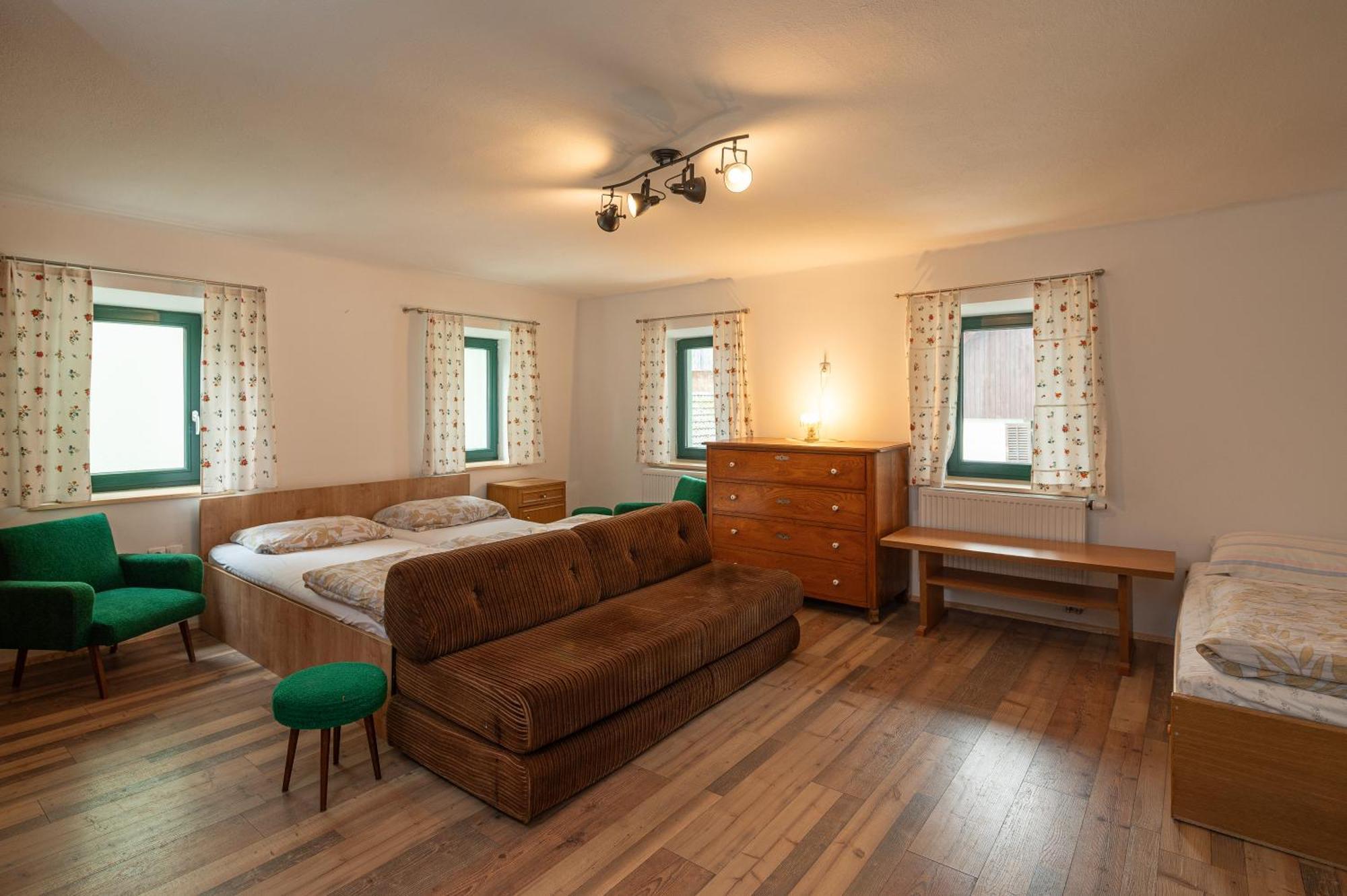 Zelena Hisa Pri Bjov Apartment โบฮินิสกา เบลา ภายนอก รูปภาพ