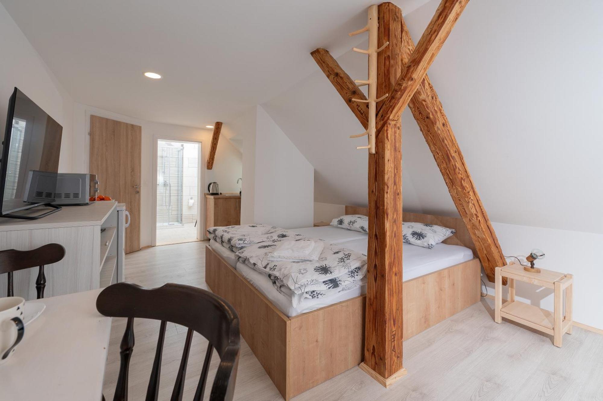 Zelena Hisa Pri Bjov Apartment โบฮินิสกา เบลา ภายนอก รูปภาพ