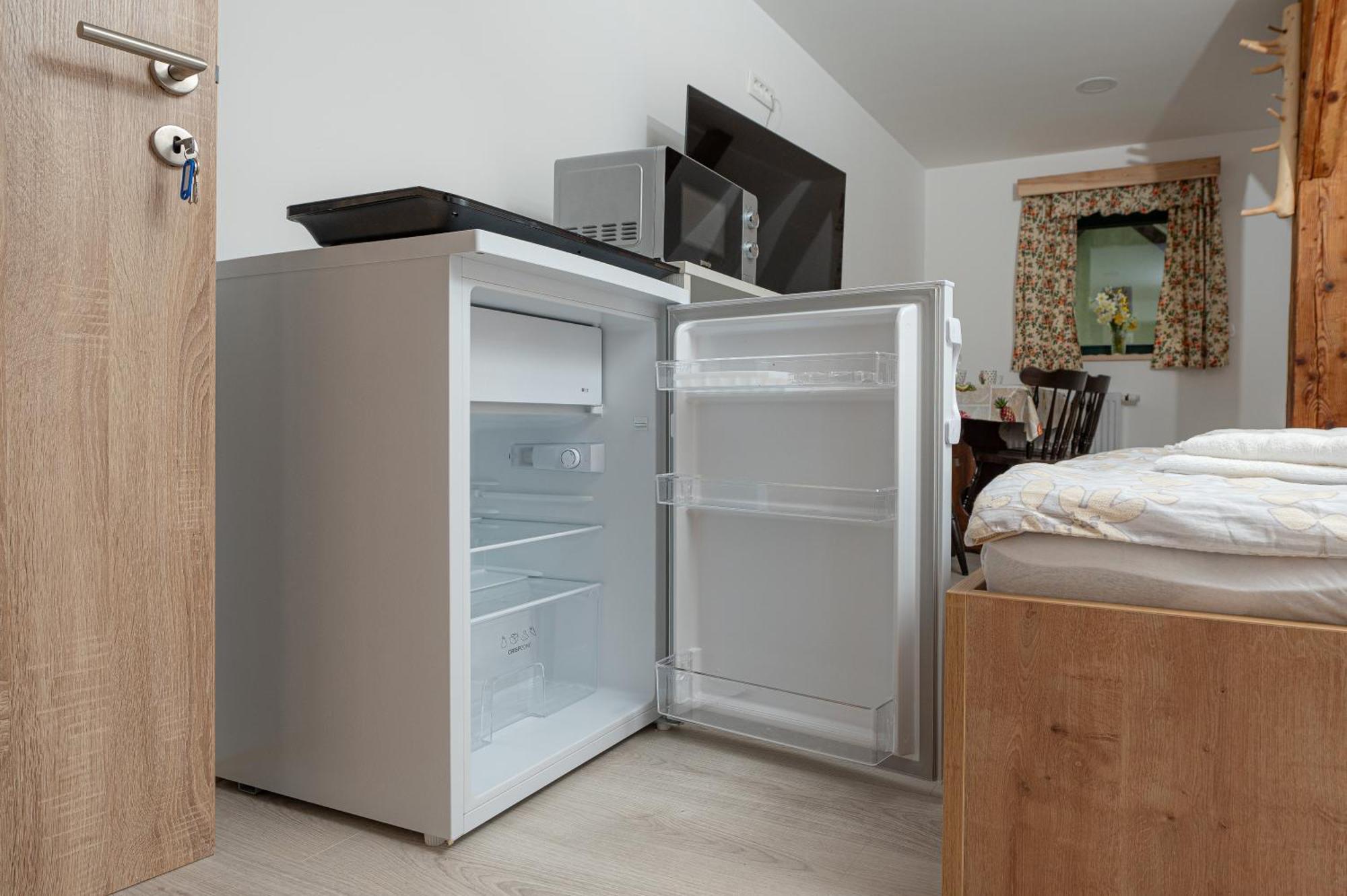 Zelena Hisa Pri Bjov Apartment โบฮินิสกา เบลา ภายนอก รูปภาพ